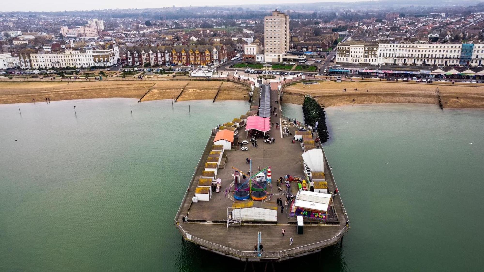 The Broadway Beach House With Hot Tub Herne Bay Exterior foto