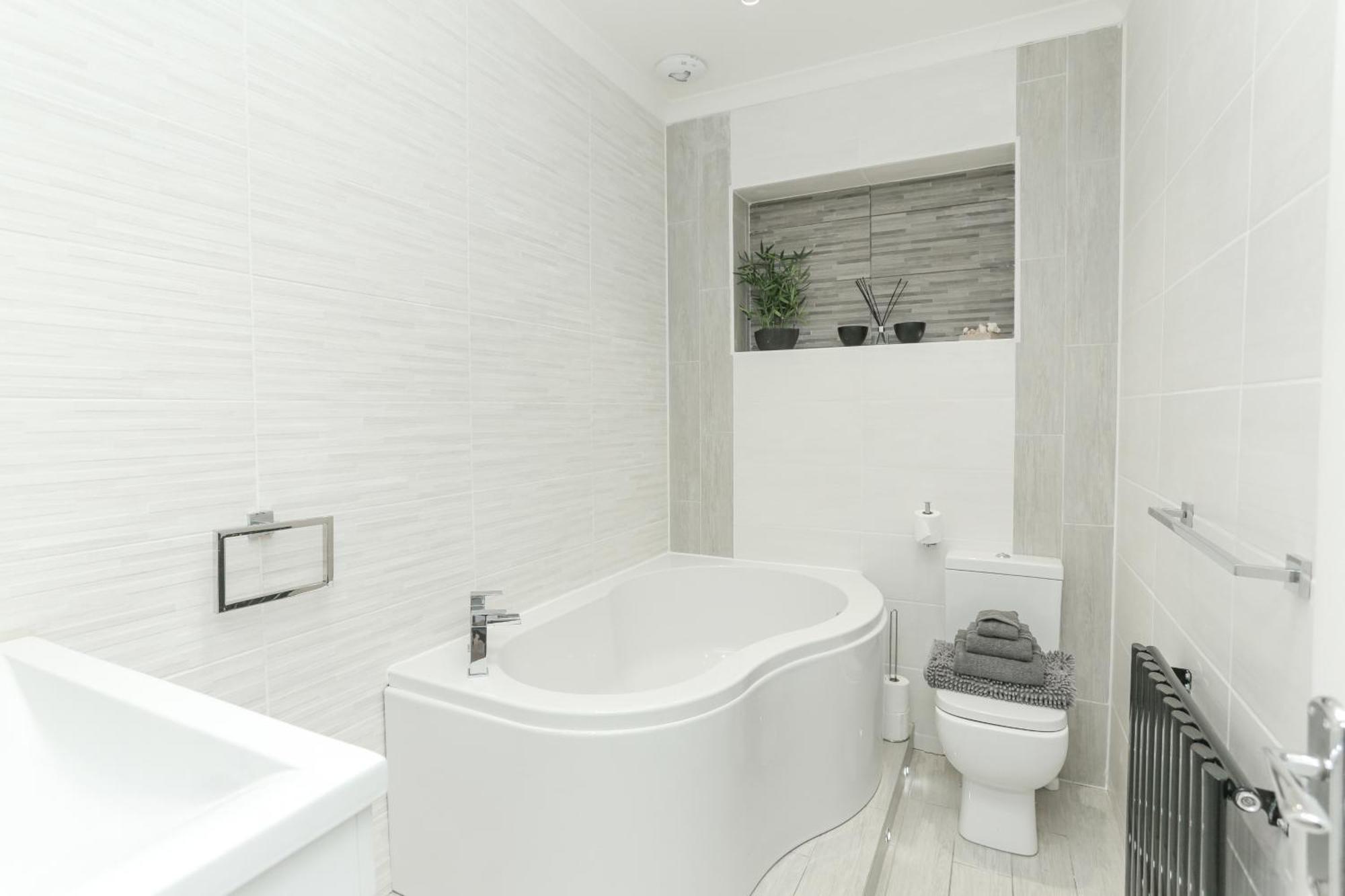 The Broadway Beach House With Hot Tub Herne Bay Exterior foto
